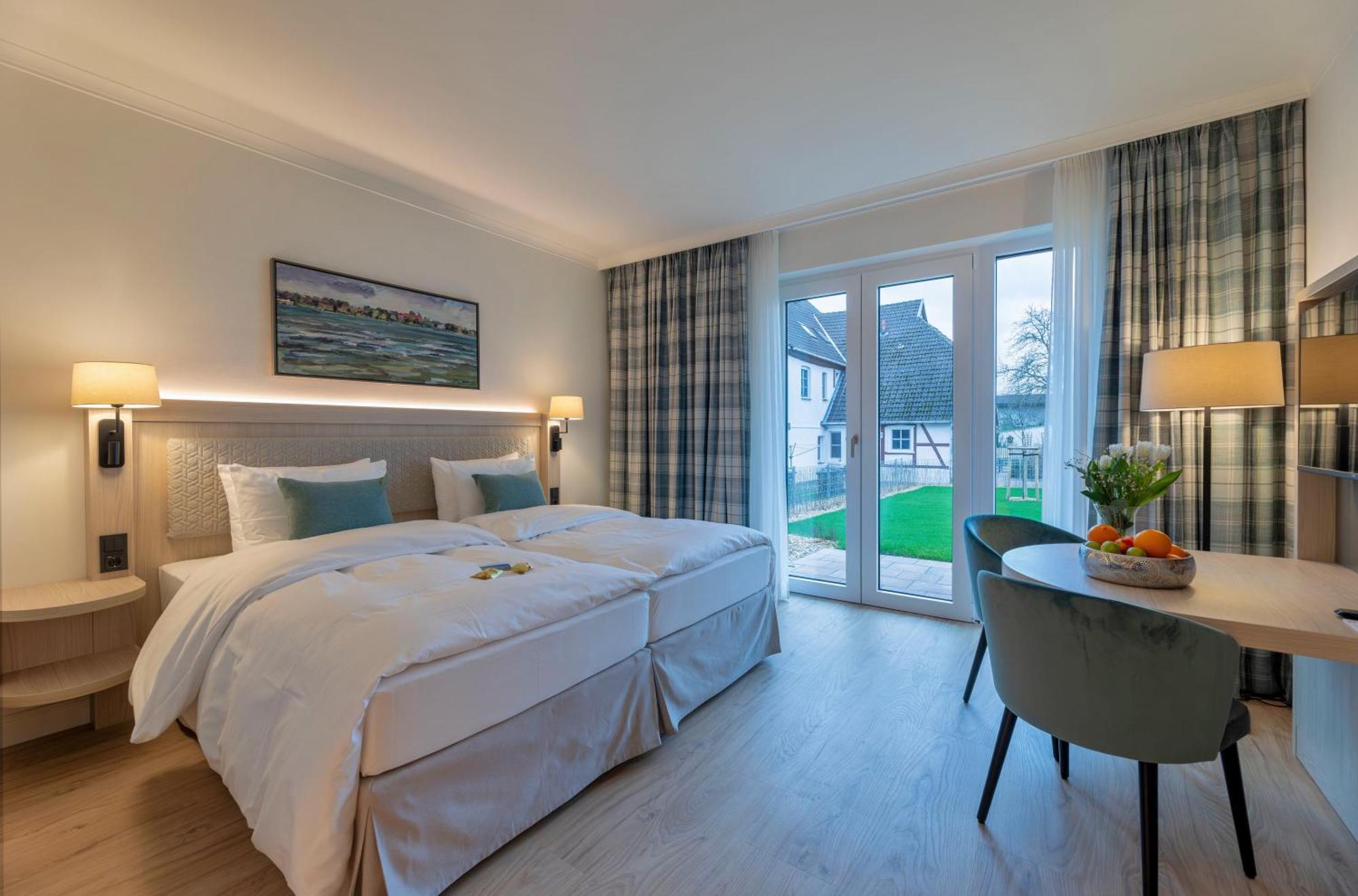 Seehotel Zarrentin Zarrentin am Schaalsee Екстериор снимка