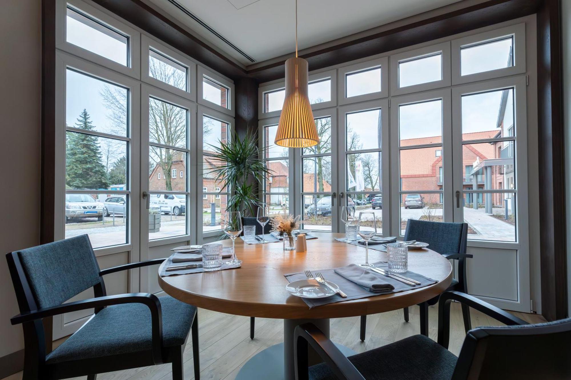 Seehotel Zarrentin Zarrentin am Schaalsee Екстериор снимка